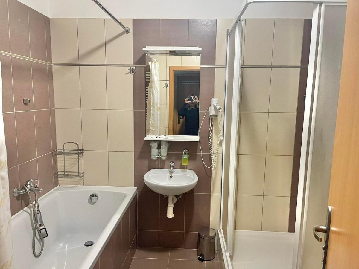 Penzion Mova Kadaň Kültér fotó